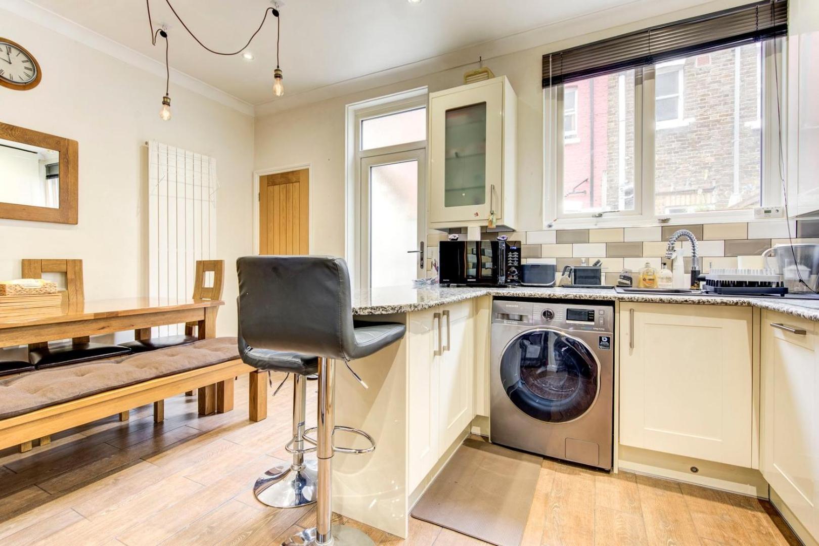 Guestready - Tranquility Near Shepherd'S Bush Londen Buitenkant foto